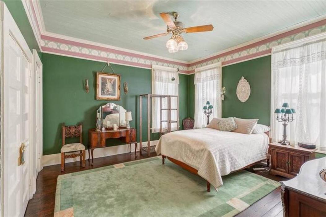 Mckean Manor *